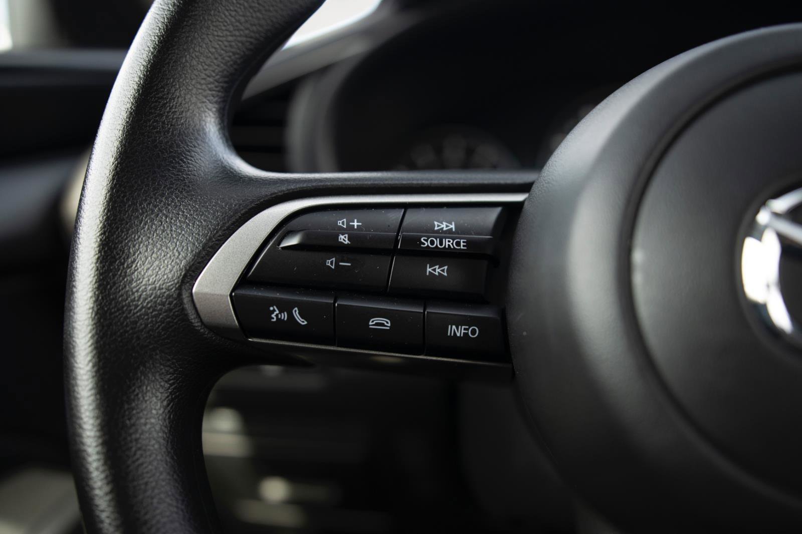 Used 2025 MAZDA MAZDA3 s image 6