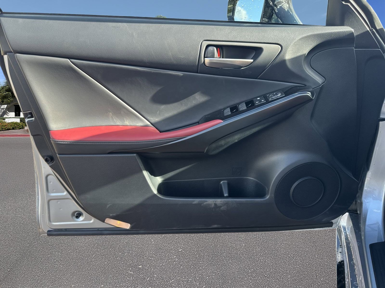 Used 2025 Lexus IS 350 F Sport image 15