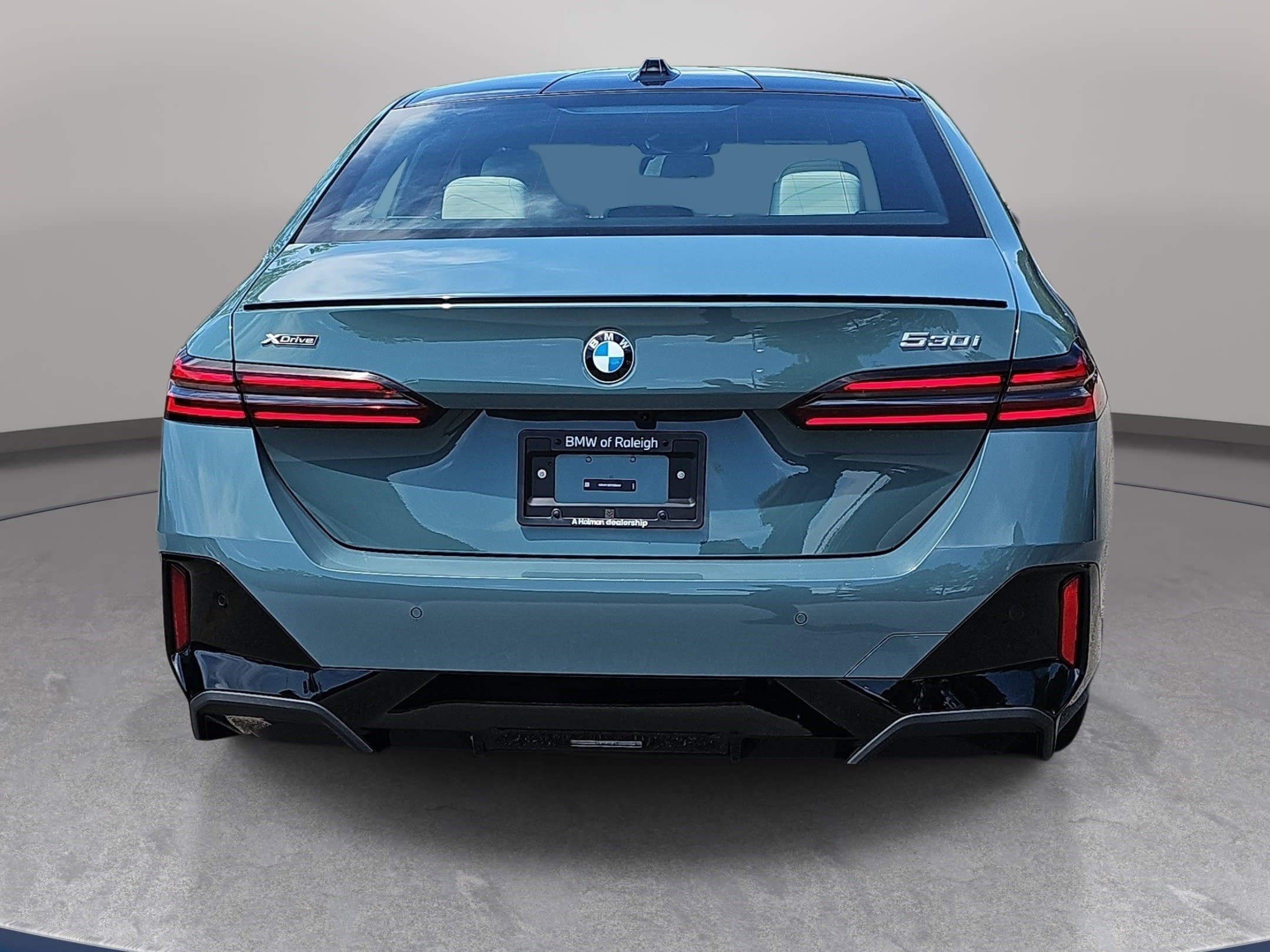 New 2026 BMW 530i xDrive w/ M Sport Package AWD/4WD image 6