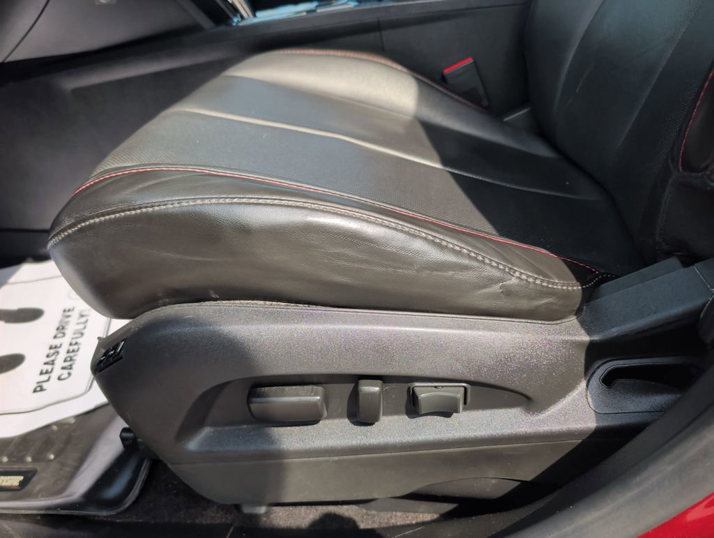 Used 2016 Chevrolet Equinox LTZ w/ Enhanced Convenience Package image 9