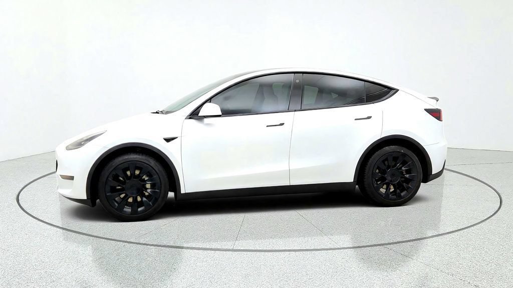 Used 2020 Tesla Model Y Long Range AWD/4WD image 8