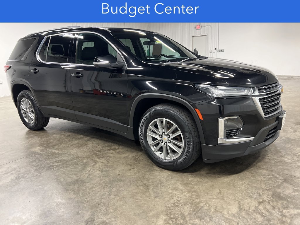 Used 2023 Chevrolet Traverse LT