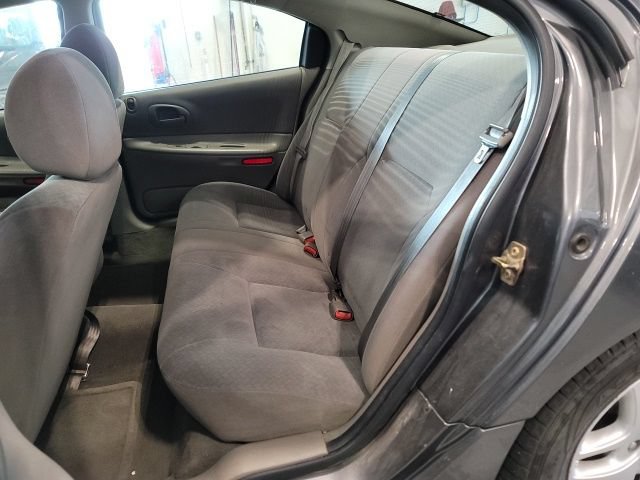 Used 2004 Dodge Intrepid SE FWD image 10