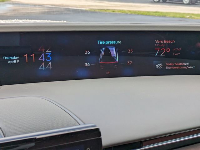 Used 2025 Lincoln Nautilus Black Label image 30