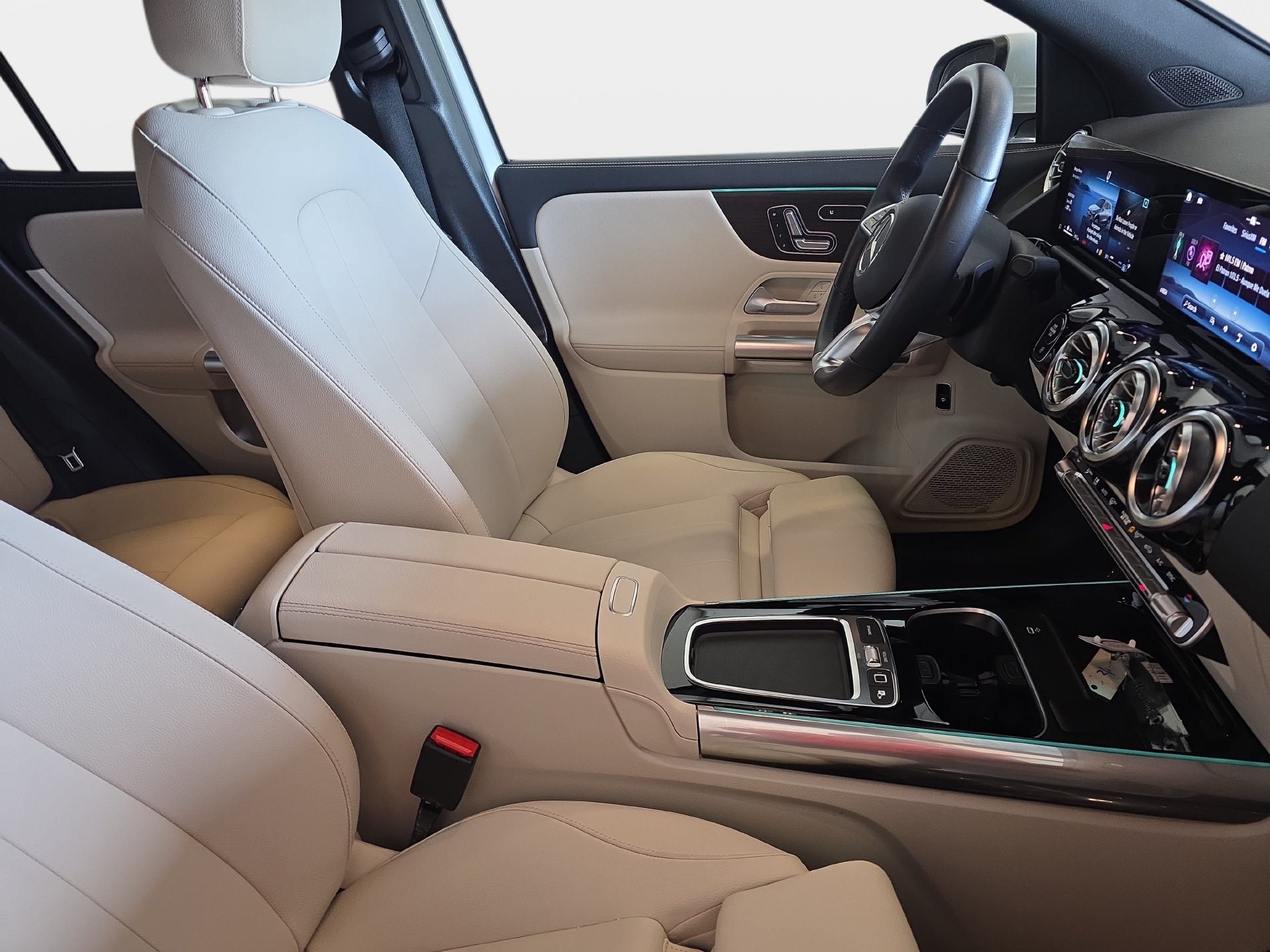 Certified 2026 Mercedes-Benz GLA 250 image 10