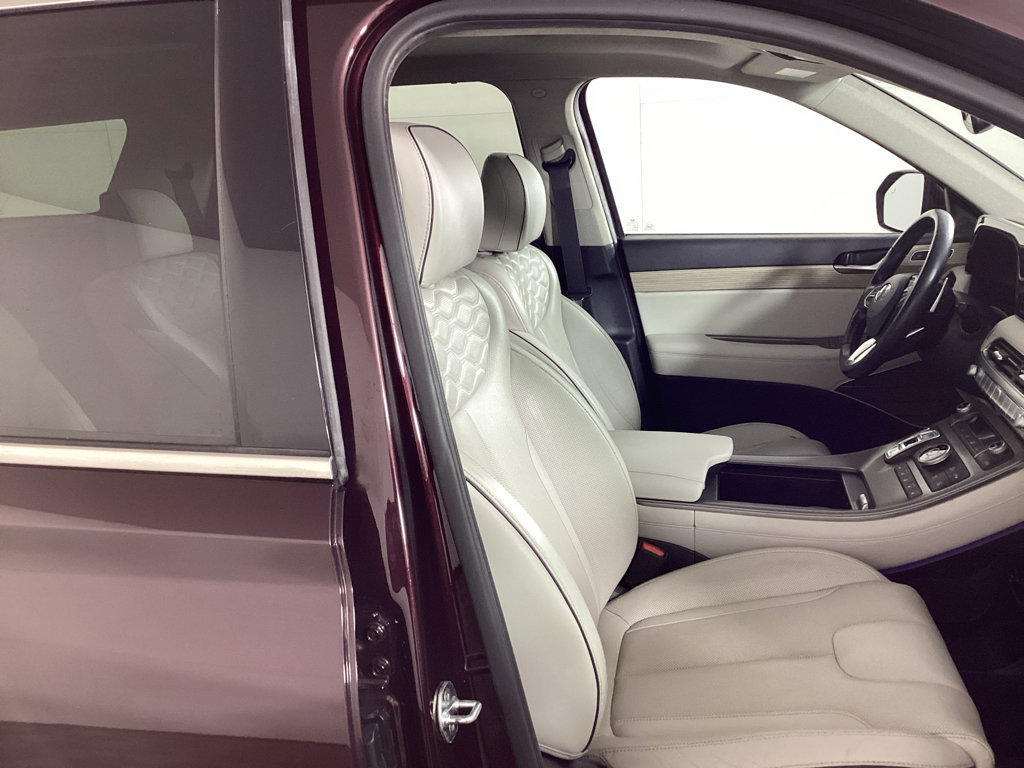 Used 2021 Hyundai Palisade Limited image 8
