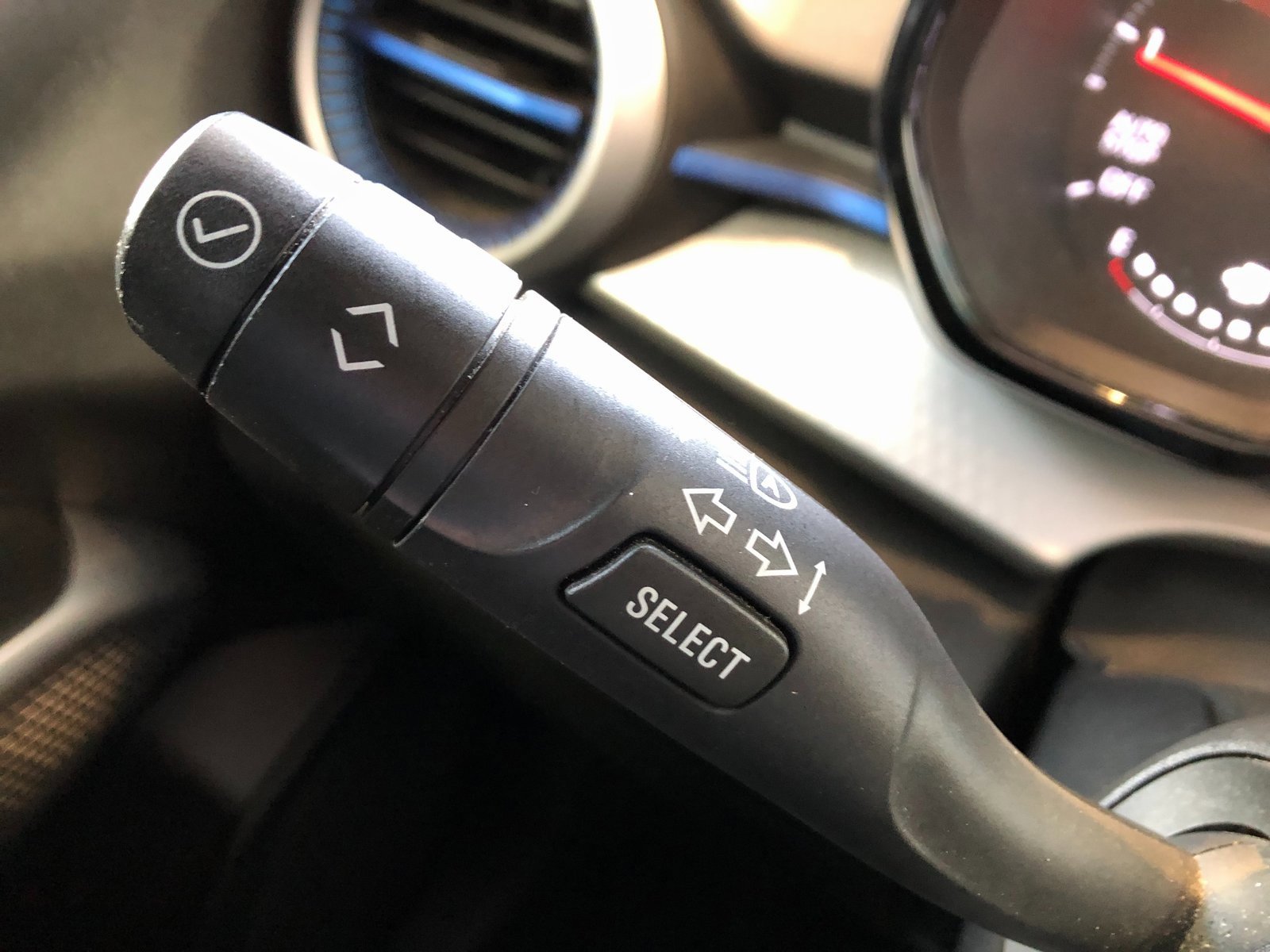 Certified 2024 Chevrolet Trax LS w/ LS Convenience Package image 30