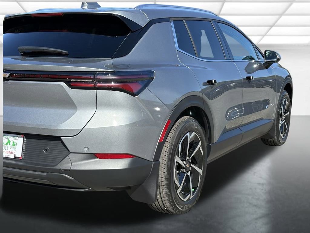 New 2026 Chevrolet Equinox EV LT image 41