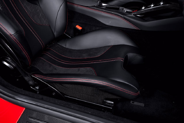 Certified 2019 Ferrari 812 Superfast RWD image 59
