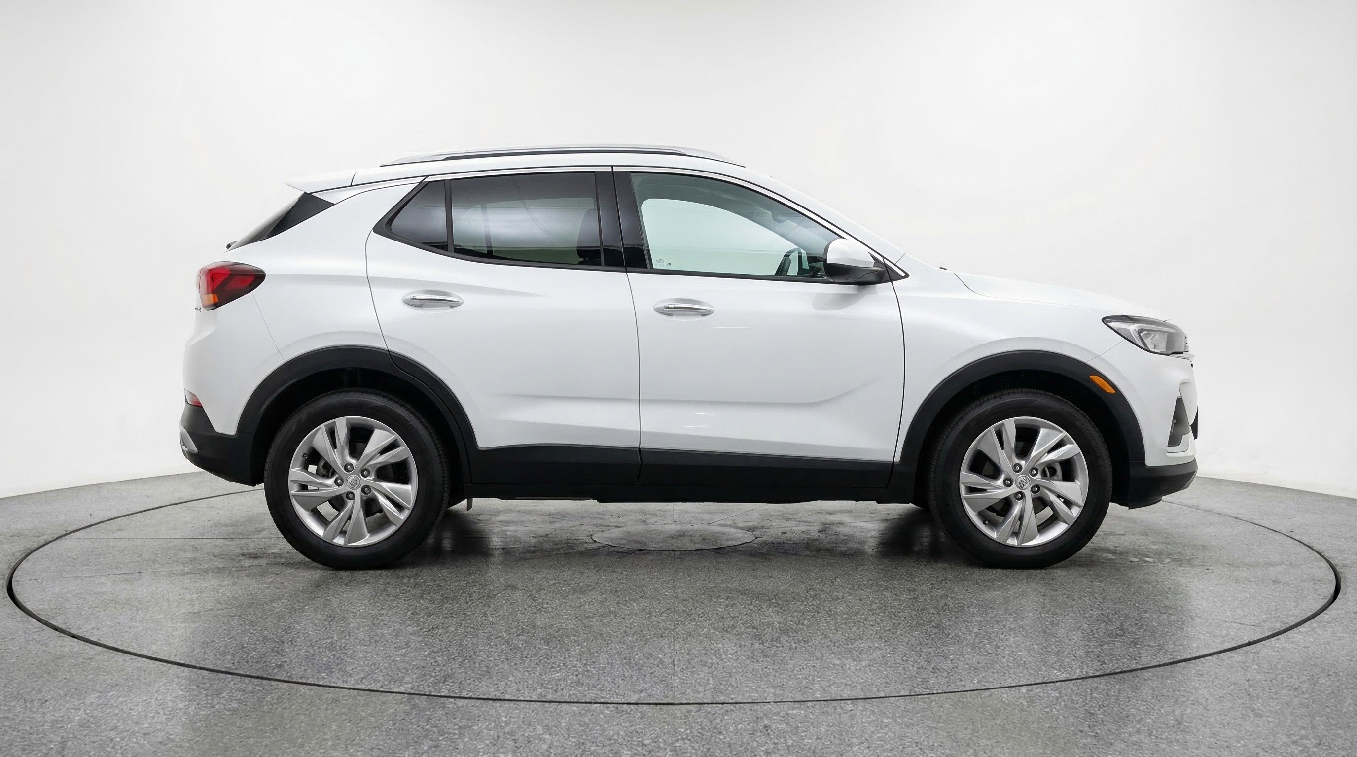 Used 2025 Buick Encore GX Preferred image 11