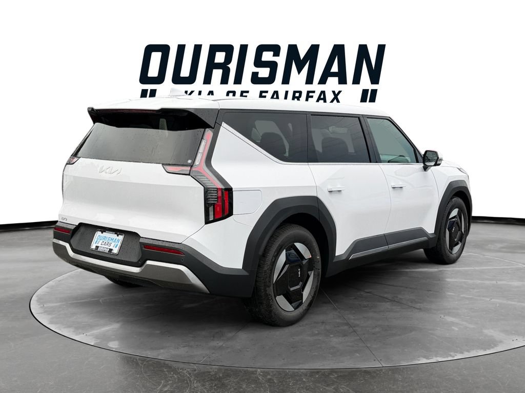 New 2026 Kia EV9 Light RWD image 4