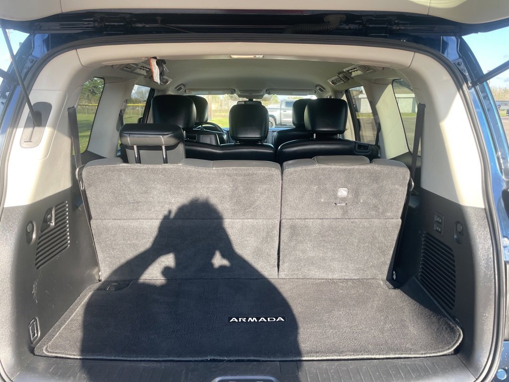 Used 2020 Nissan Armada SL image 14