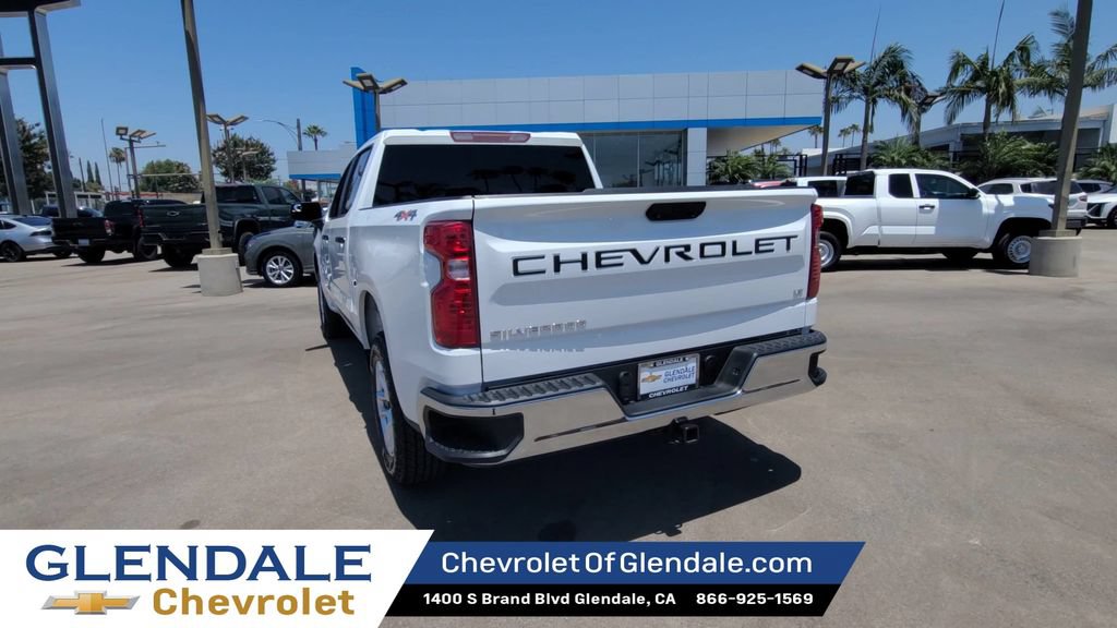Certified 2022 Chevrolet Silverado 1500 LT AWD/4WD image 7