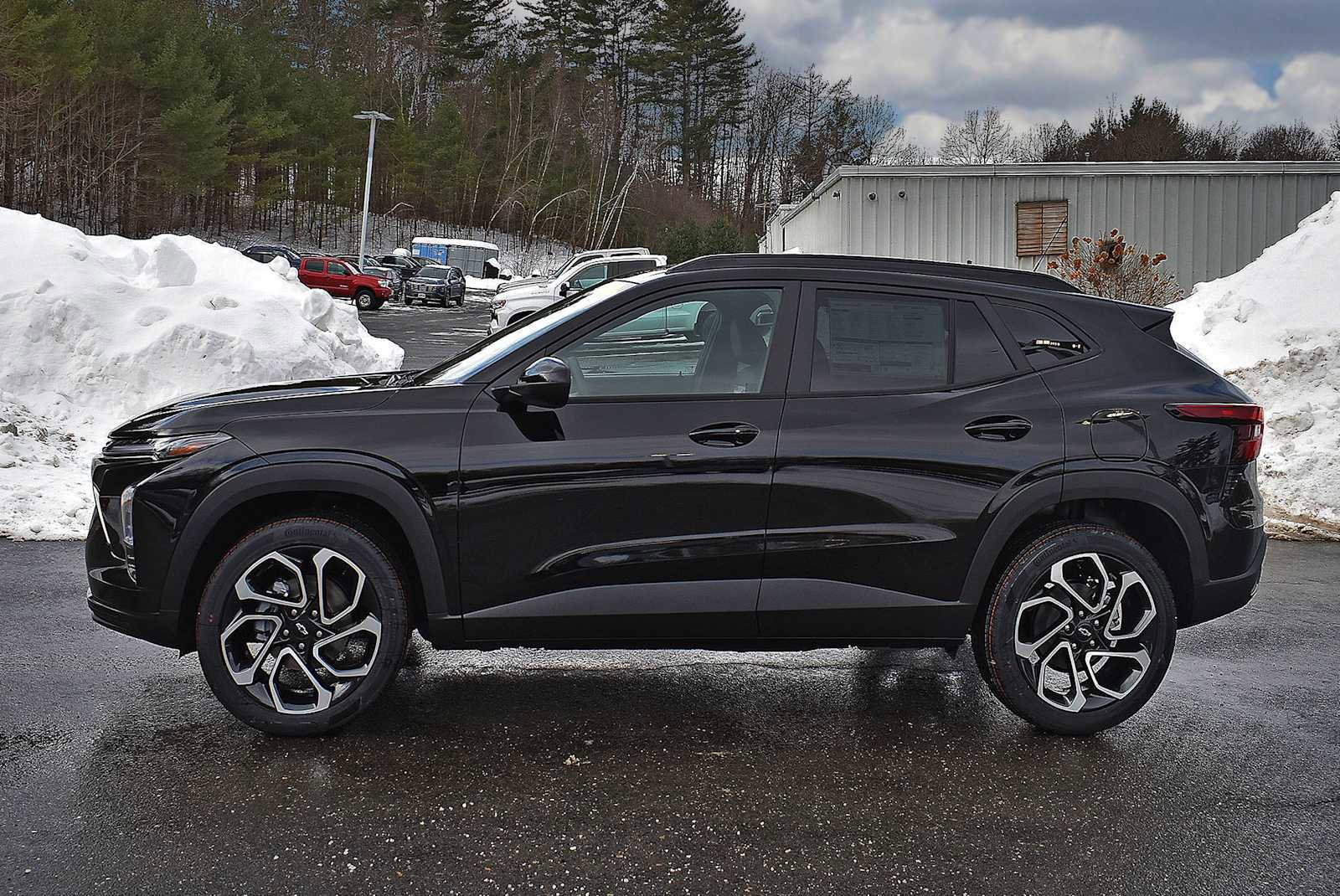 New 2026 Chevrolet Trax RS w/ Driver Confidence Package image 4