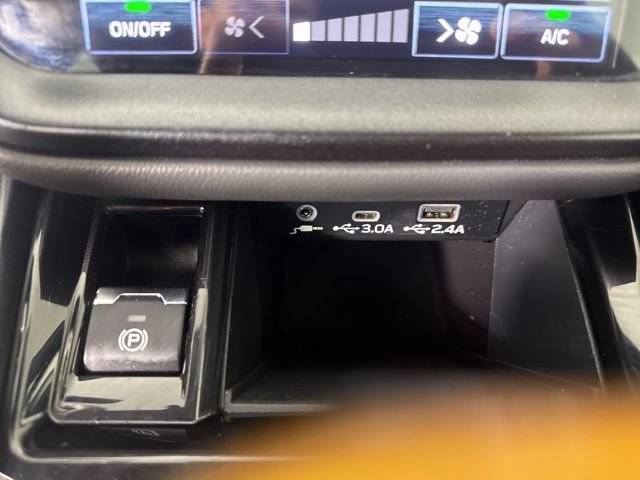 Used 2024 Subaru Outback Wilderness AWD/4WD image 38