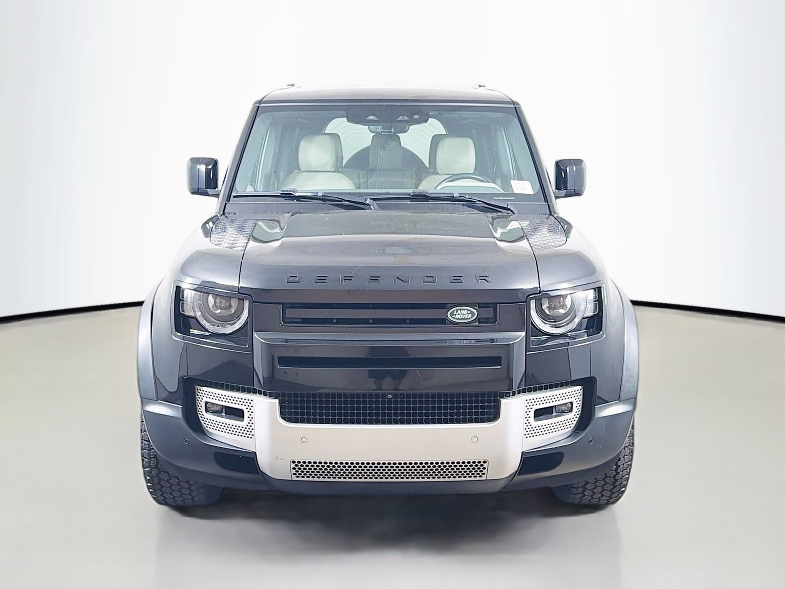 Certified 2023 Land Rover Defender 110 SE AWD/4WD image 8