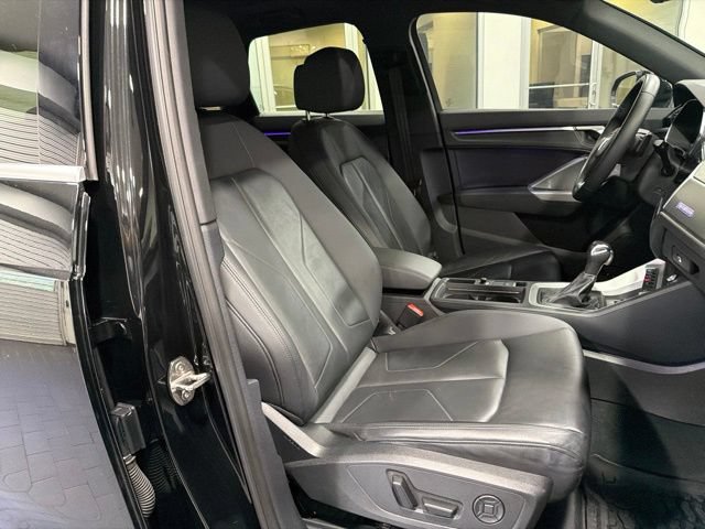 Used 2023 Audi Q3 2.0T Premium Plus w/ Premium Plus Package AWD/4WD image 15
