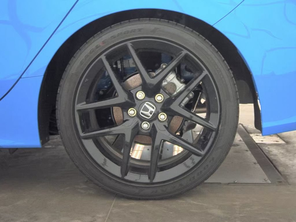 Used 2025 Honda Civic Sport image 9