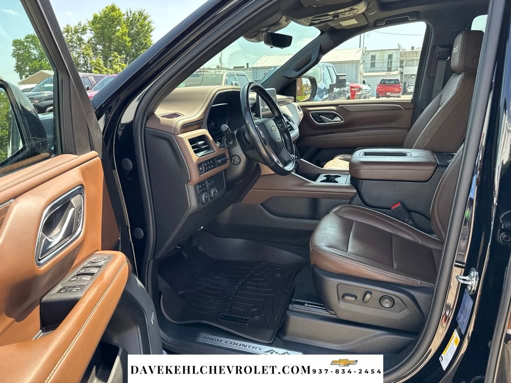 Used 2023 Chevrolet Tahoe High Country AWD/4WD image 17