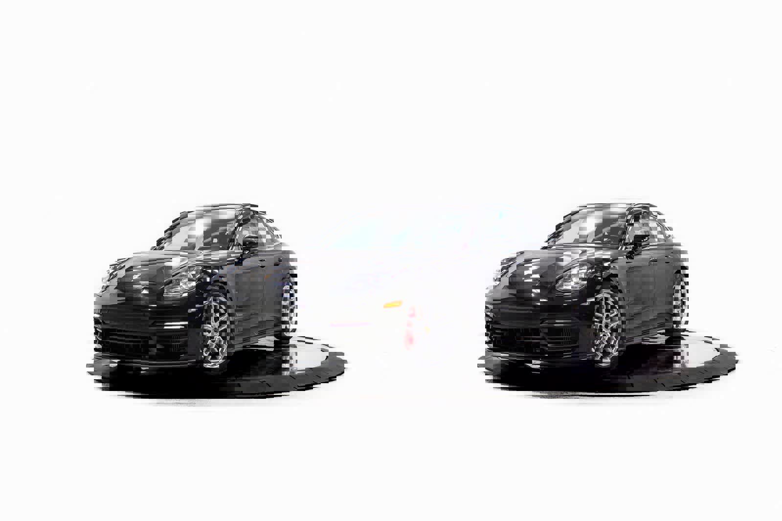 Certified 2022 Porsche Panamera 4S