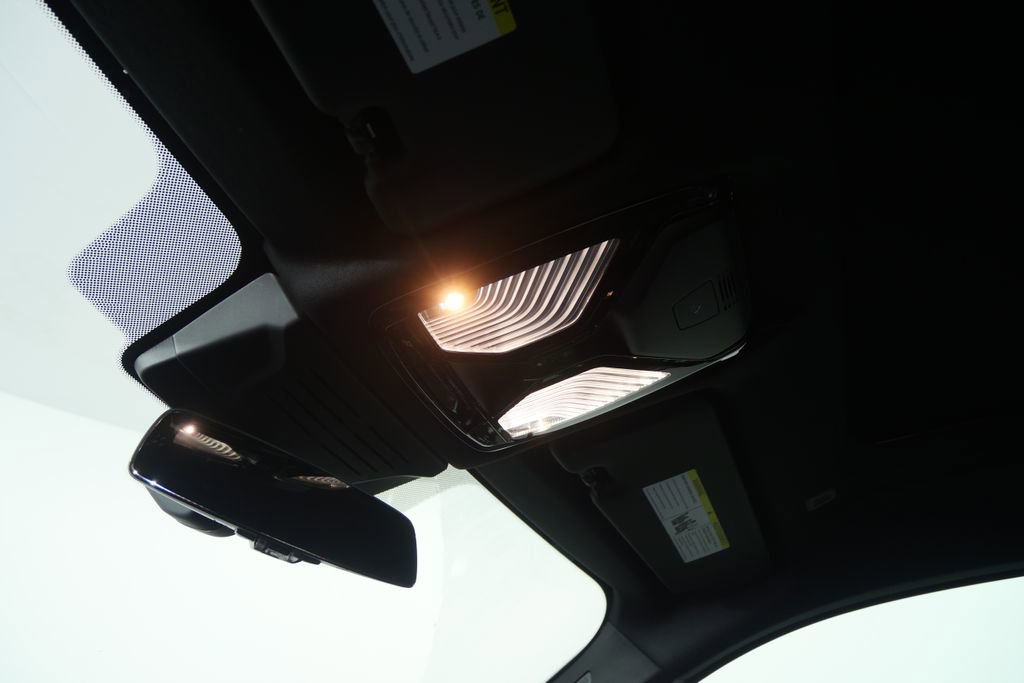 New 2026 BMW X6 xDrive40i image 16