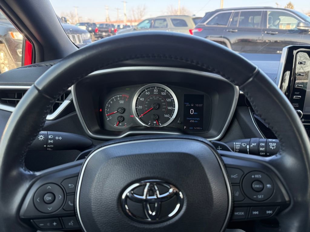 Used 2021 Toyota Corolla SE w/ Special Edition image 22