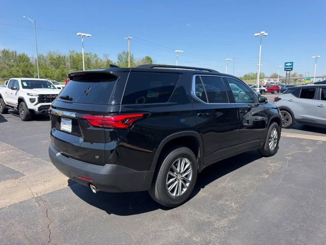 Used 2022 Chevrolet Traverse LT FWD image 5