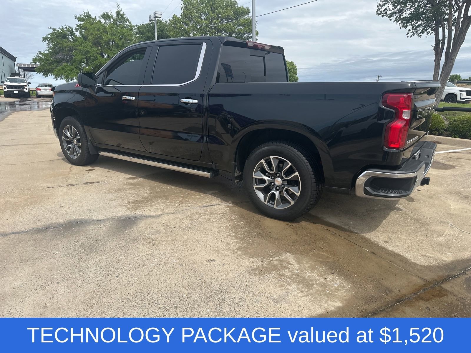 Used 2024 Chevrolet Silverado 1500 LTZ w/ Technology Package image 6