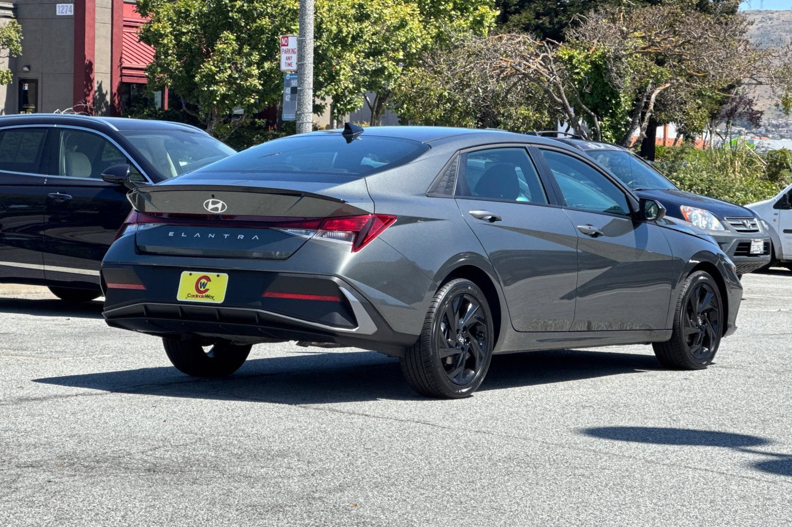 New 2026 Hyundai Elantra Sport FWD image 4