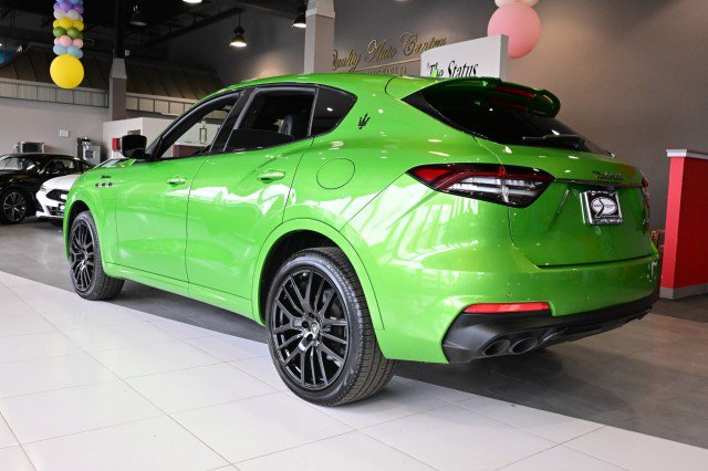 Used 2023 Maserati Levante Modena AWD/4WD image 8