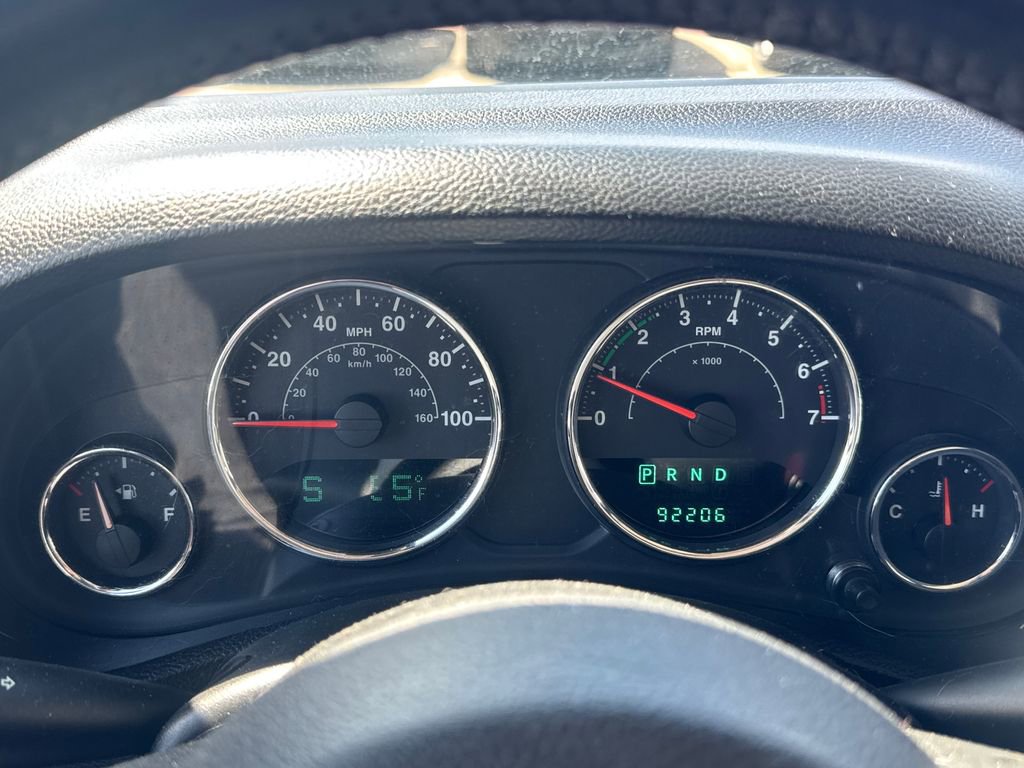 Used 2014 Jeep Wrangler Unlimited Sport w/ Quick Order Package 24S AWD/4WD image 15
