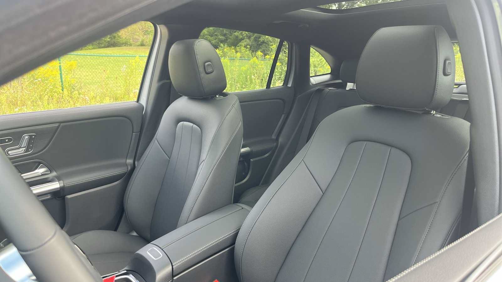 New 2026 Mercedes-Benz GLA 250 4MATIC image 28