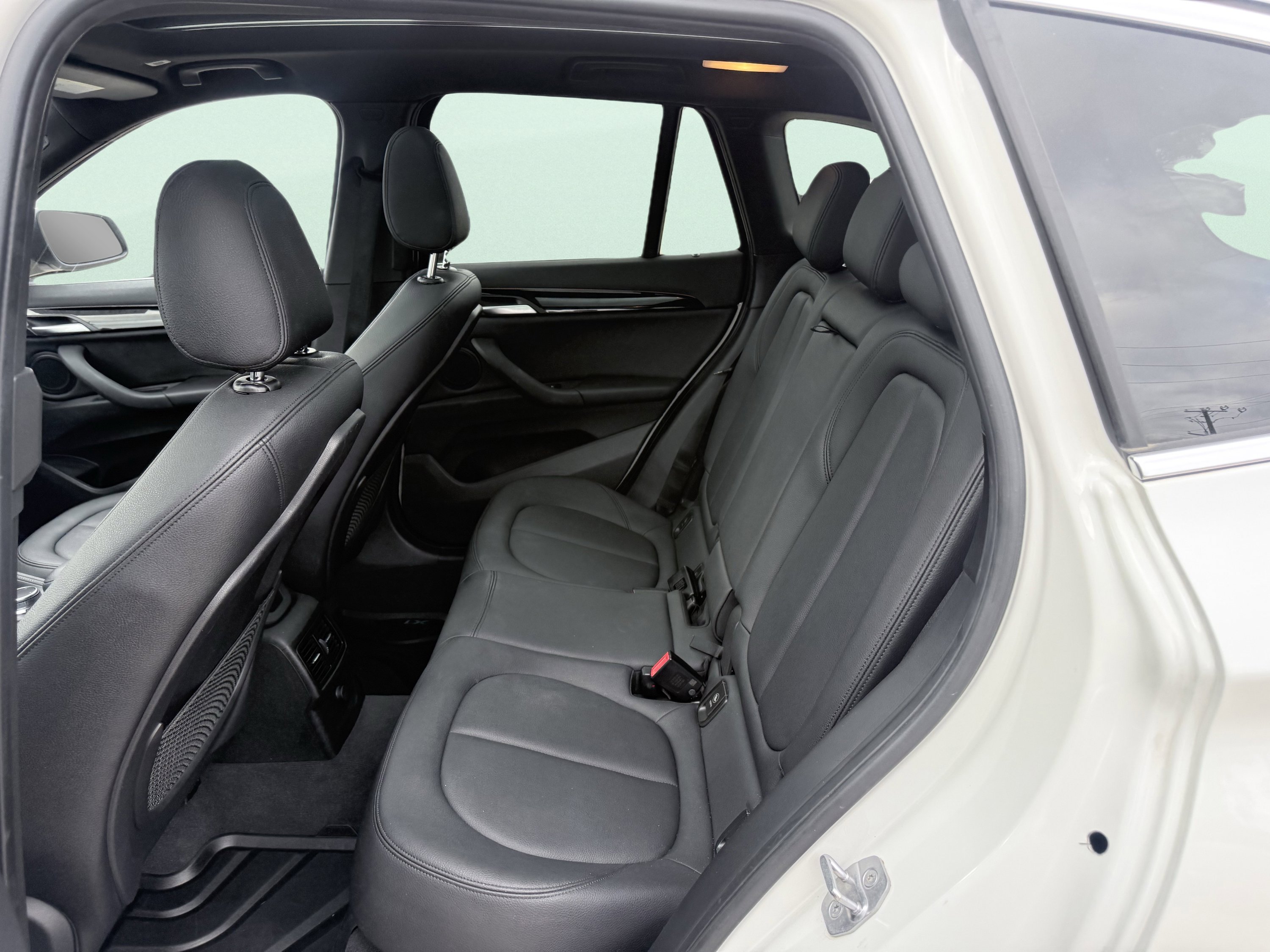 Used 2016 BMW X1 xDrive28i image 34