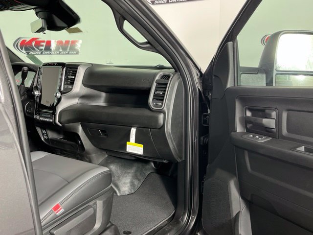 New 2027 RAM 3500 Tradesman AWD/4WD image 29