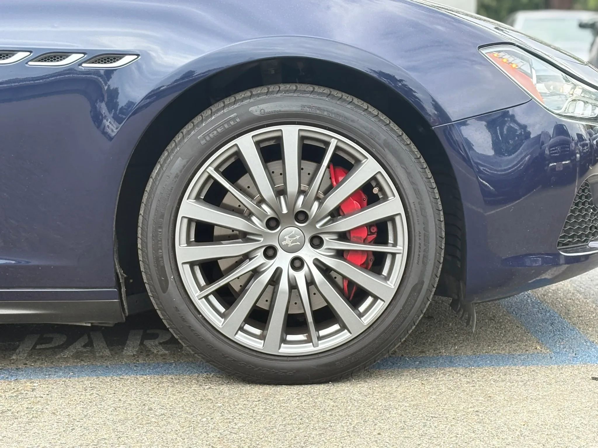 Used 2017 Maserati Ghibli S image 35