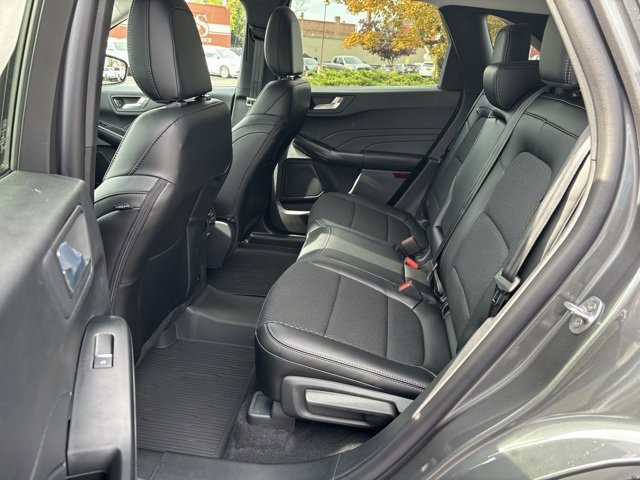 New 2025 Ford Escape SE image 13