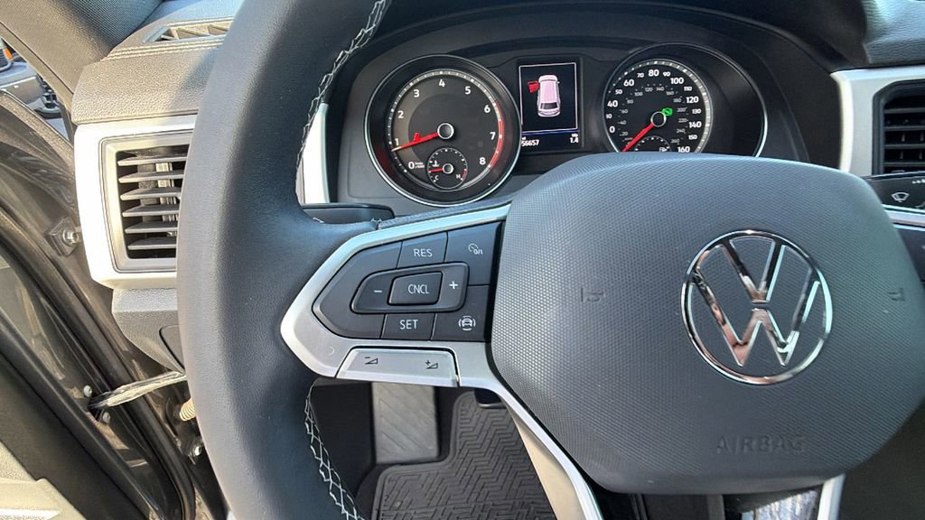 Used 2021 Volkswagen Atlas Cross Sport SE image 23