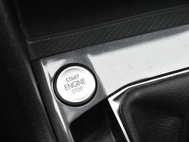 Used 2024 Volkswagen Tiguan SE image 22