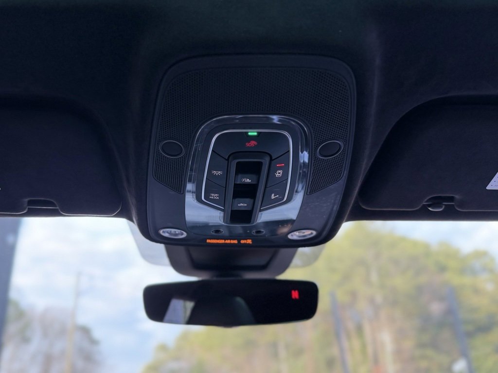 Used 2021 Lamborghini Urus image 51