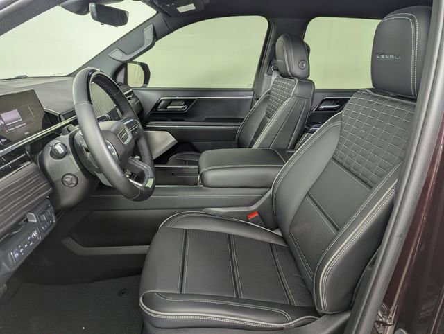 Used 2025 GMC Sierra EV Denali AWD/4WD image 10