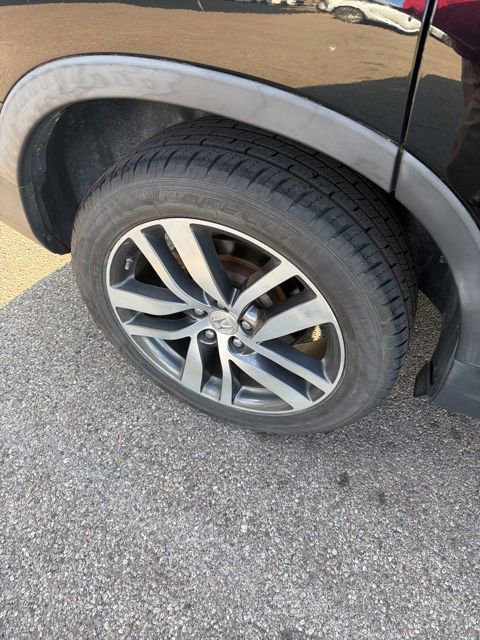 Used 2017 Honda Pilot Touring image 4