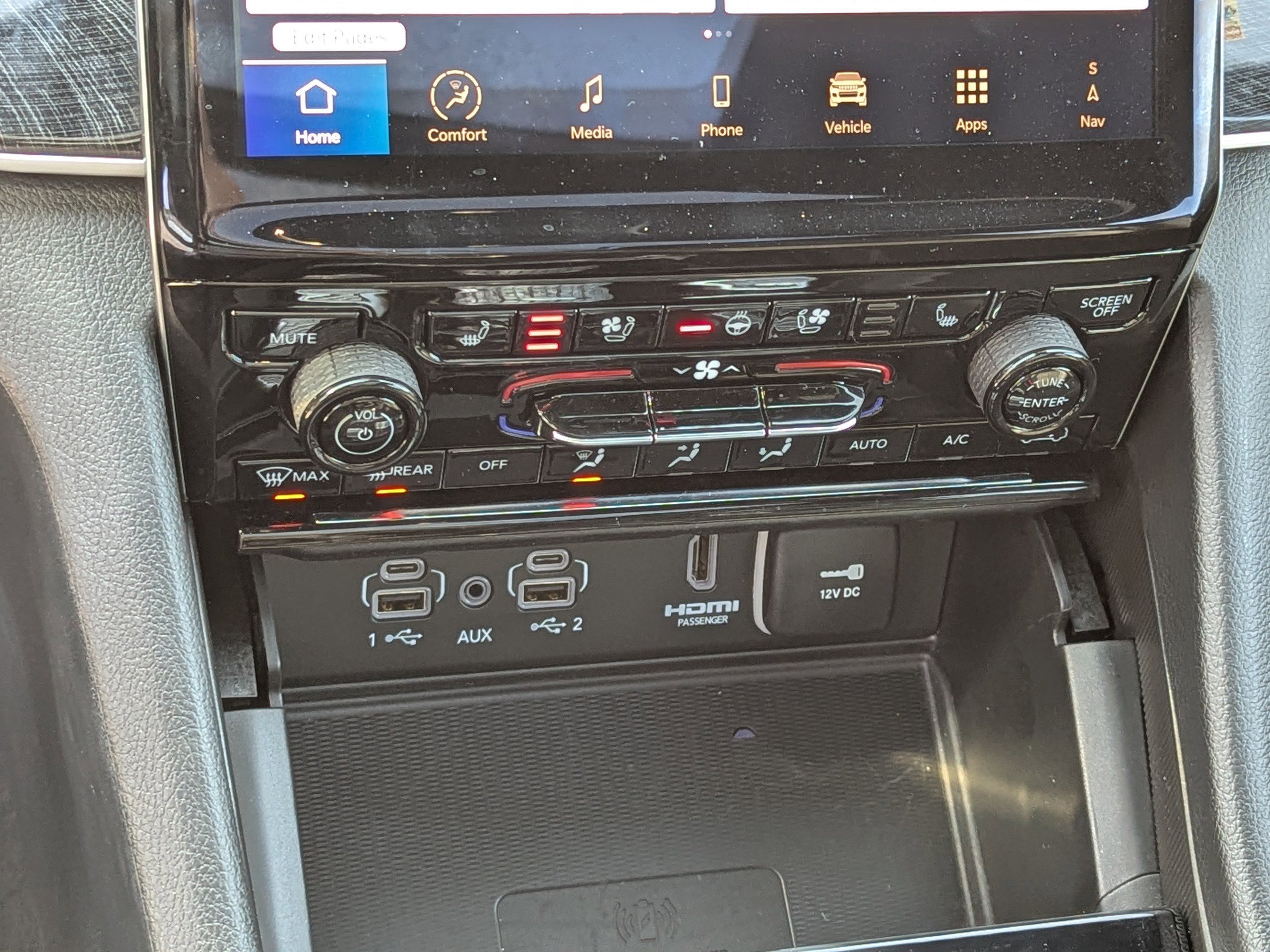 Used 2024 Jeep Grand Cherokee Trailhawk w/ Advanced Protech Group II image 24