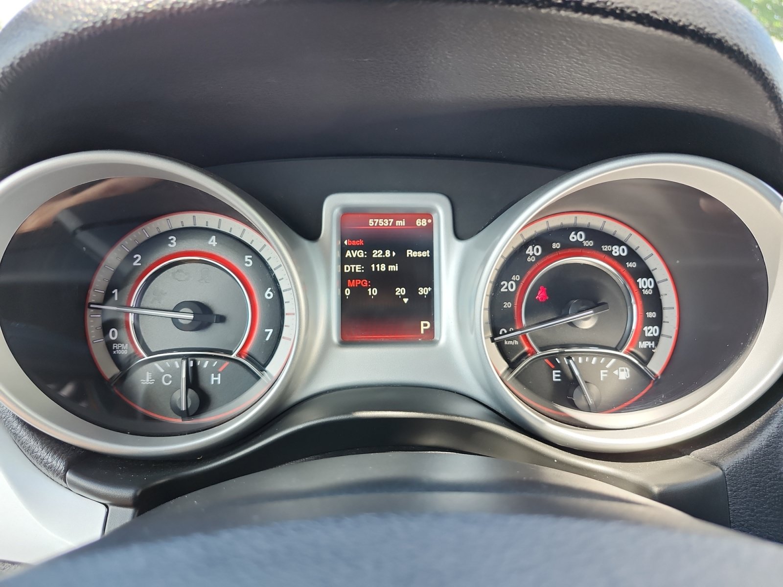 Used 2019 Dodge Journey SE FWD image 16