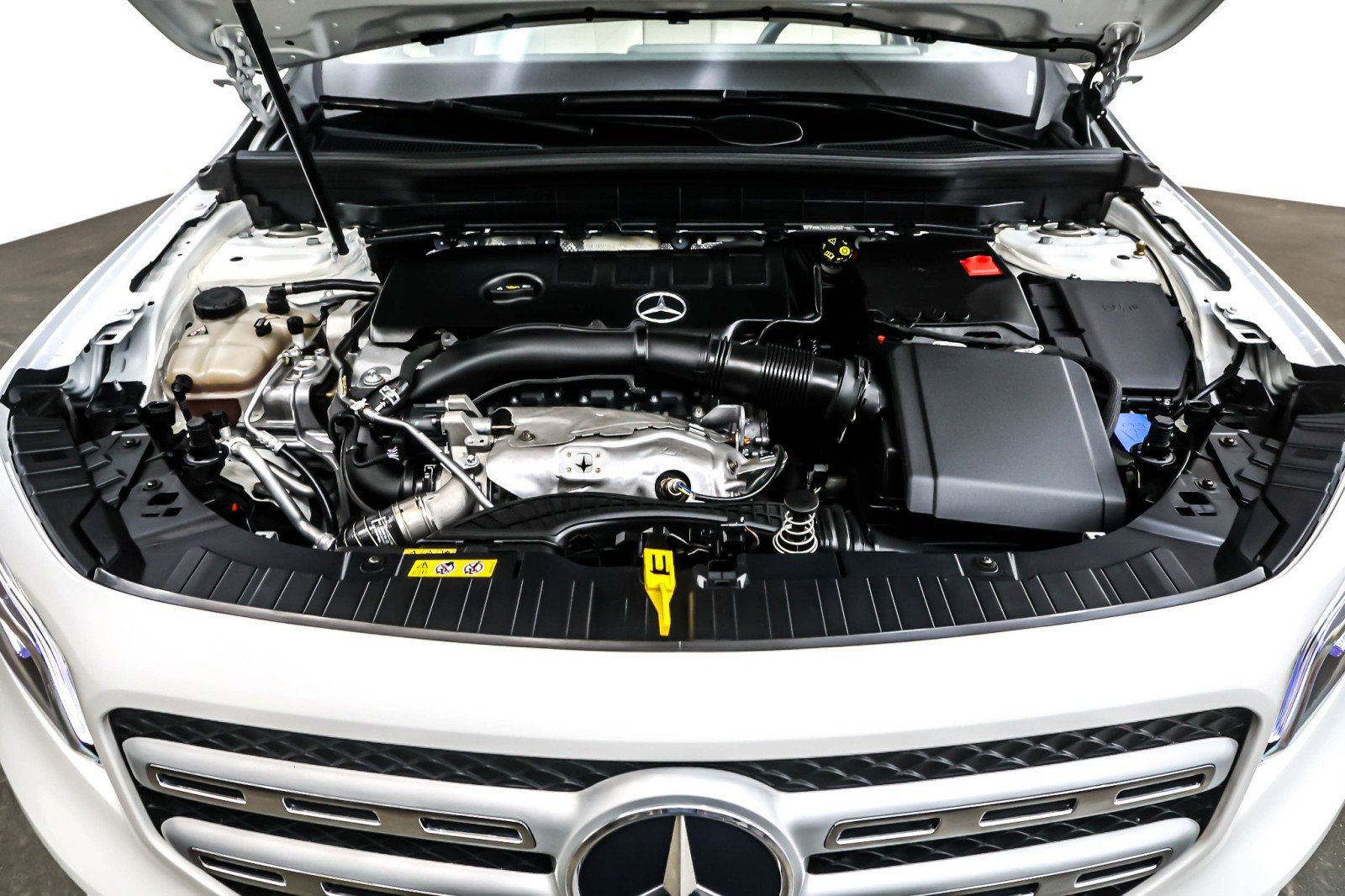 Used 2023 Mercedes-Benz GLB 250 image 10