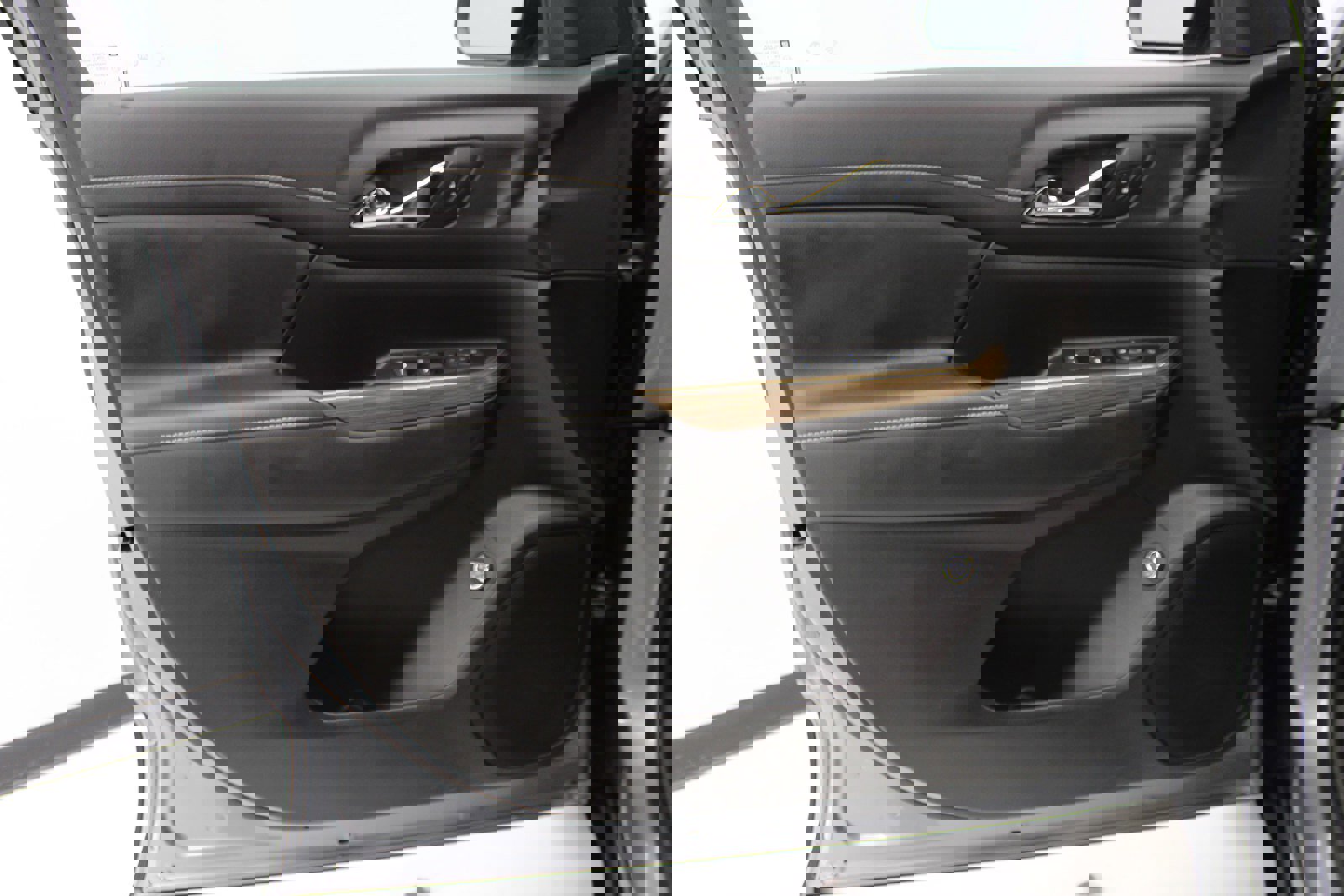 Used 2023 GMC Acadia SLE w/ Driver Convenience Package image 14