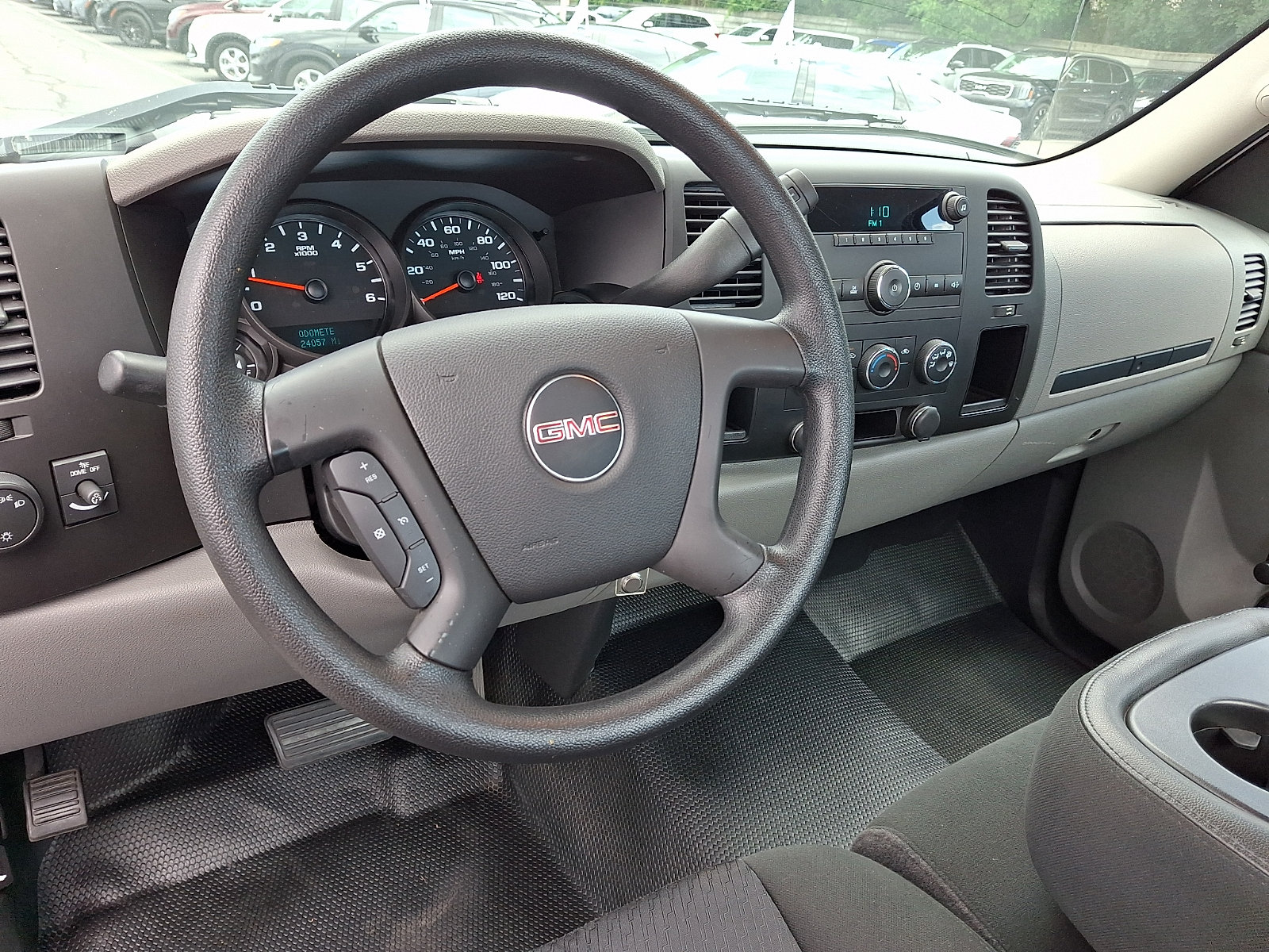 Used 2012 GMC Sierra 1500 W/T RWD image 9