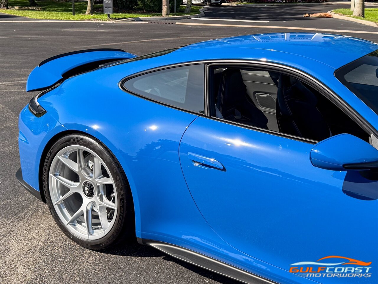 Used 2025 Porsche 911 GT3 RWD image 67