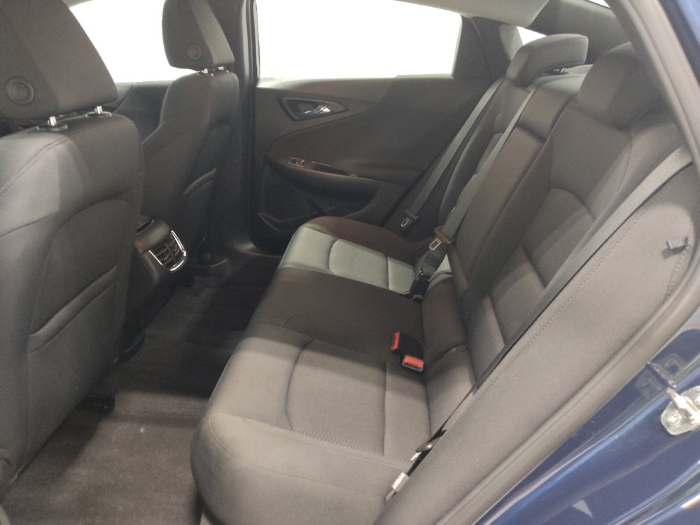 Used 2022 Chevrolet Malibu LT FWD image 18