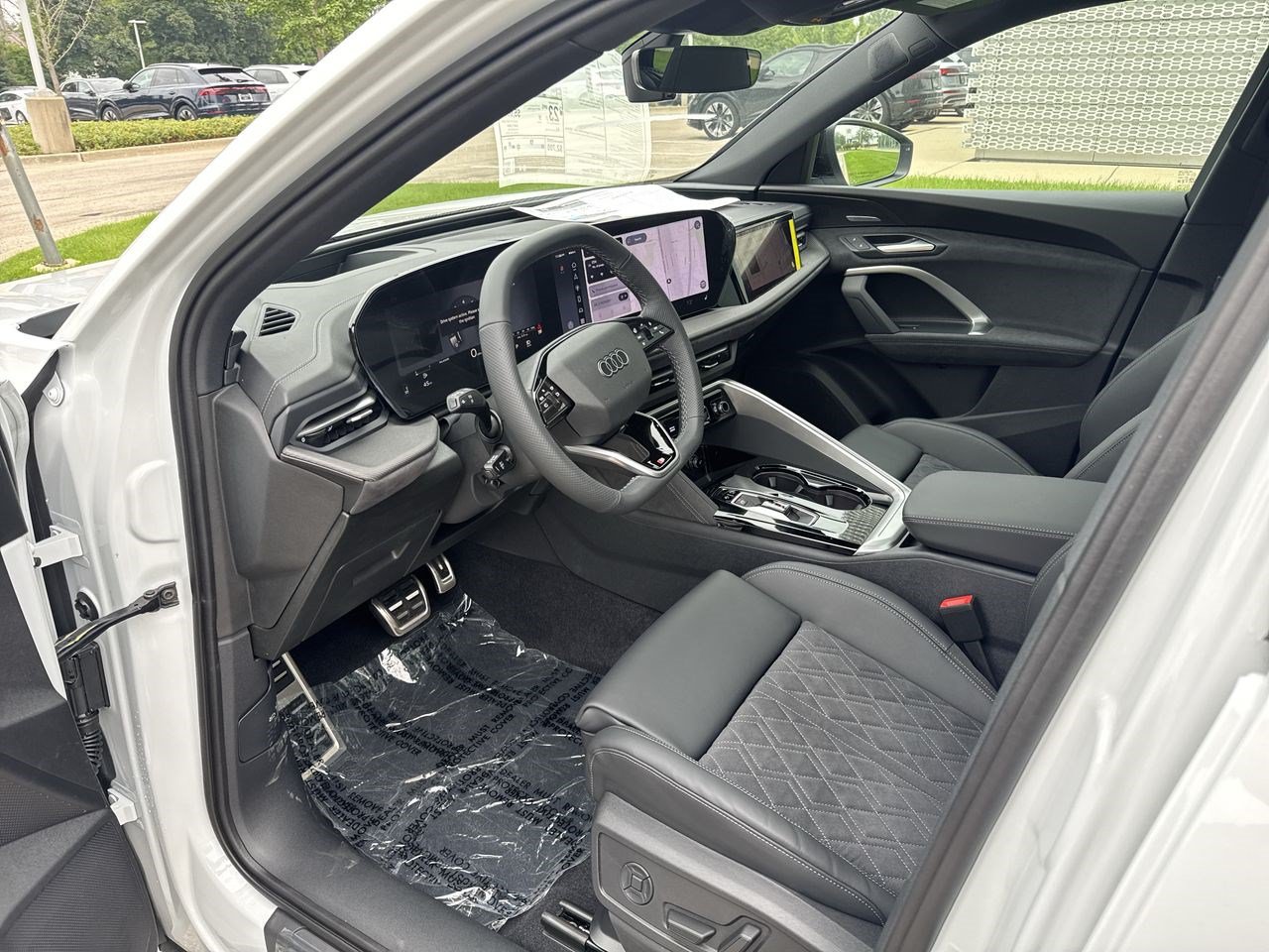 New 2026 Audi SQ5 Premium Plus AWD/4WD image 2