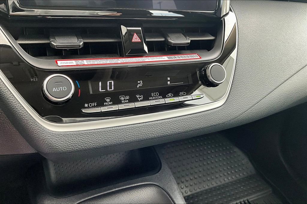 Used 2026 Toyota Corolla LE image 14